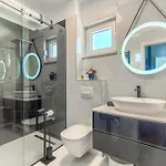Apartment A&d *